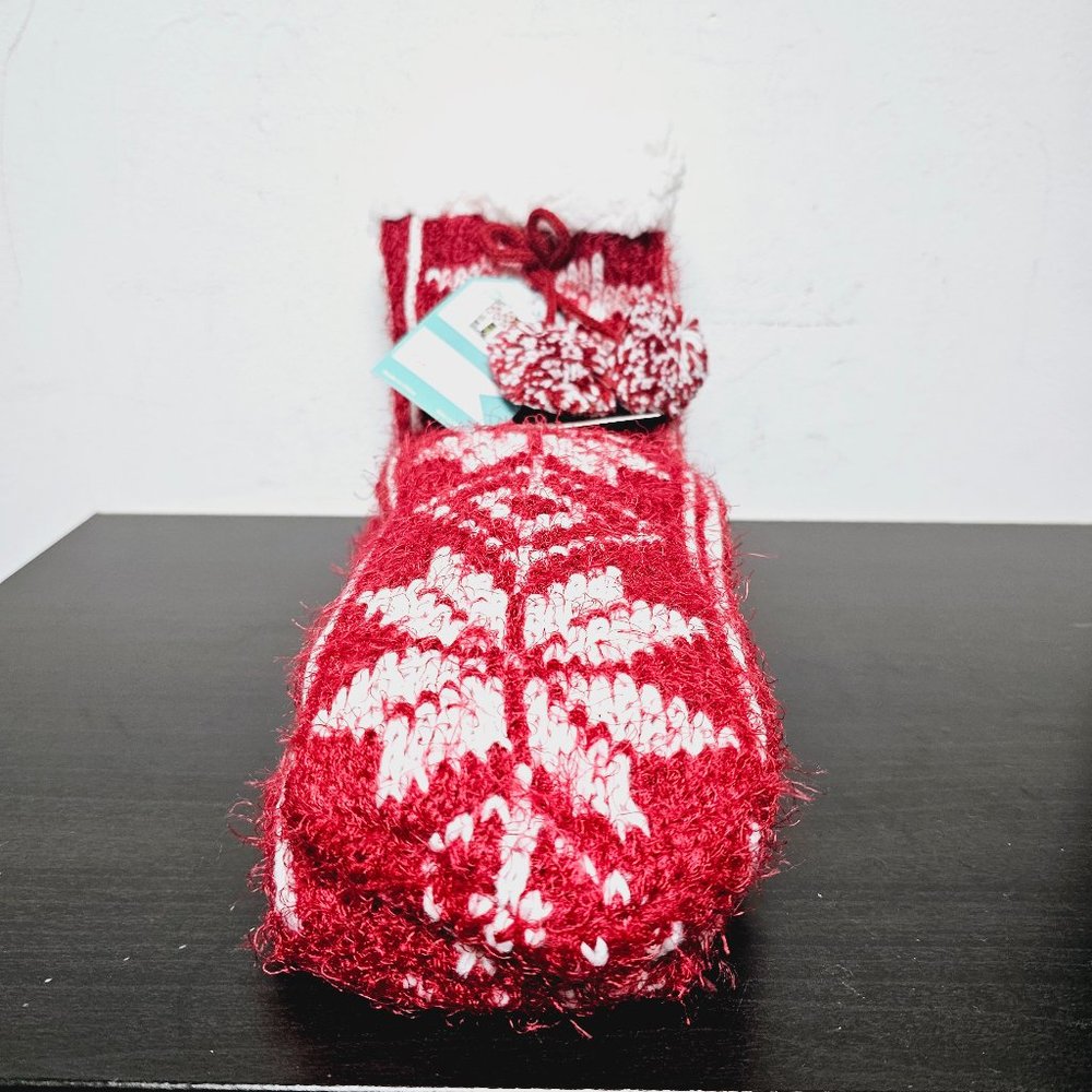 MUK LUKS Eyelash Faux Shearling Cabin Socks - Red & White - L/XL (8.5 - 11)